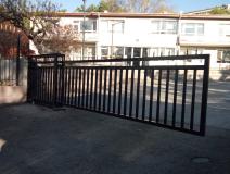 Cantilever Trackless Railless Sliding Gate